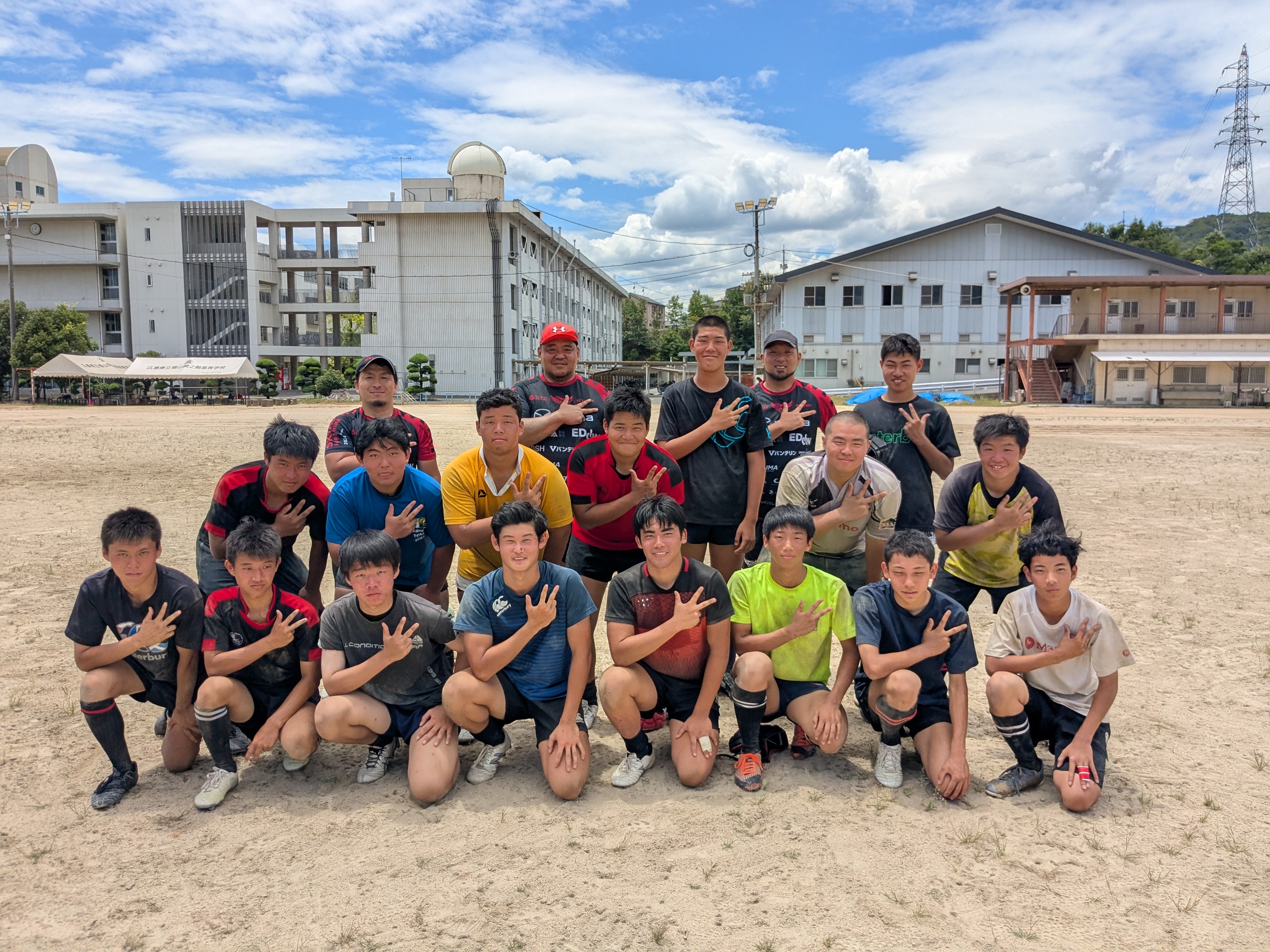 福山工業高校、福山誠之館高校でラグビークリニックを実施しました 画像