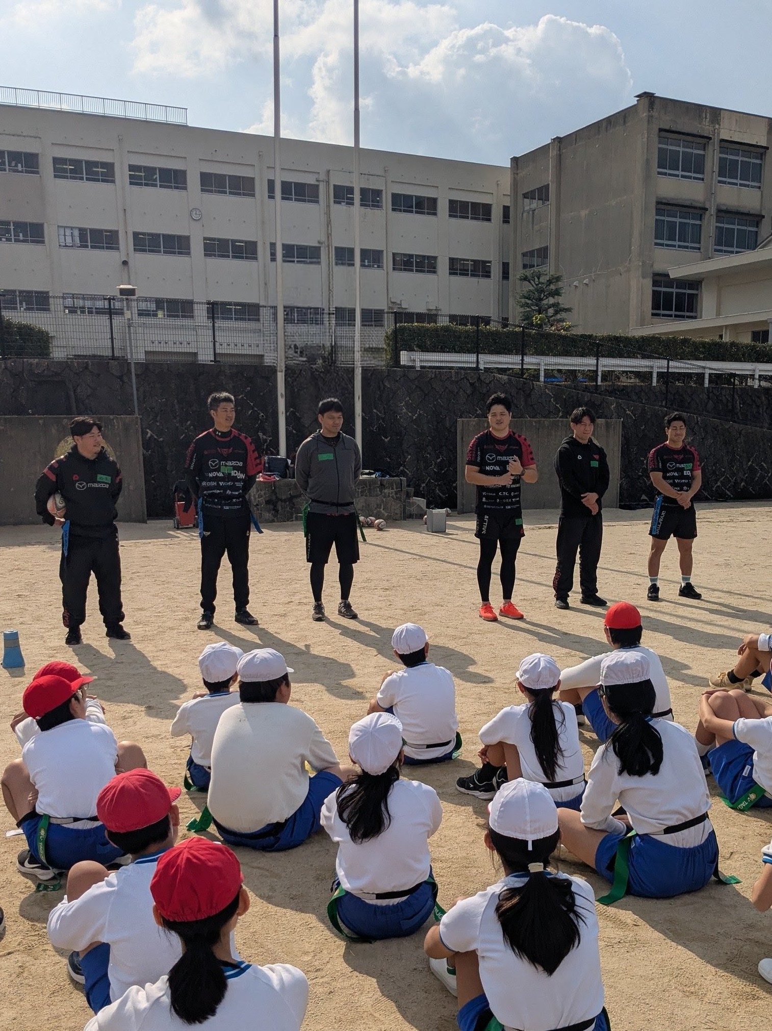 落合東小学校でタグラグビー教室を実施しました 画像